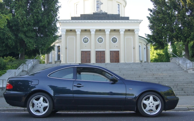 Mercedes-Benz CLK cena 26900 przebieg: 193228, rok produkcji 1997 z Poznań małe 301